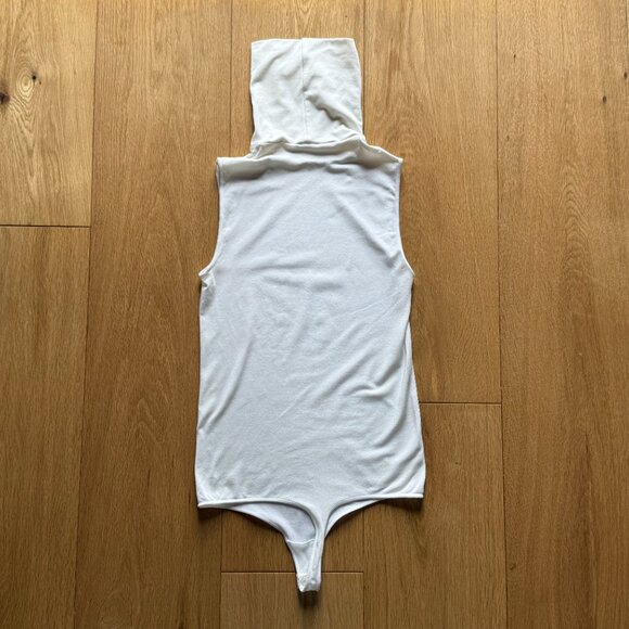 Perfect layering!  Wolford turtleneck string bodysuit top, NWOT, XS - Picture 10 of 12